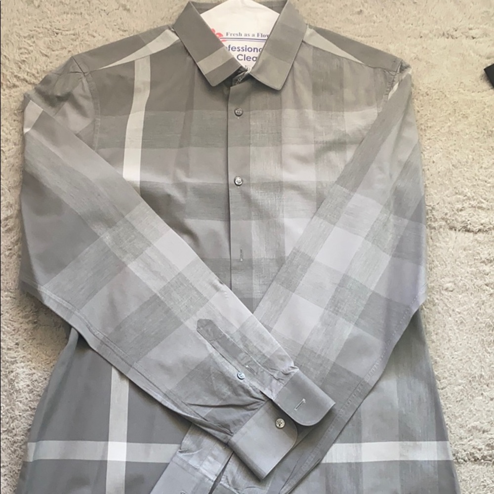 Men’s Burberry Casual Dress Shirt 180/100 A